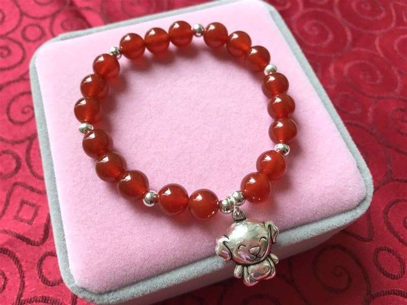 Feng Shui Handmade Chinese Zodiac Dog Red Agate Beaded Bracelet and a free  charm for good luck