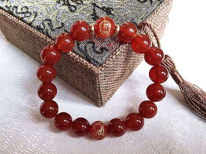 Picture of Red Agate Eight Guardian Zodiac Natal Buddha/Bodhisattva Six Words Proverbs Beads Bracelet