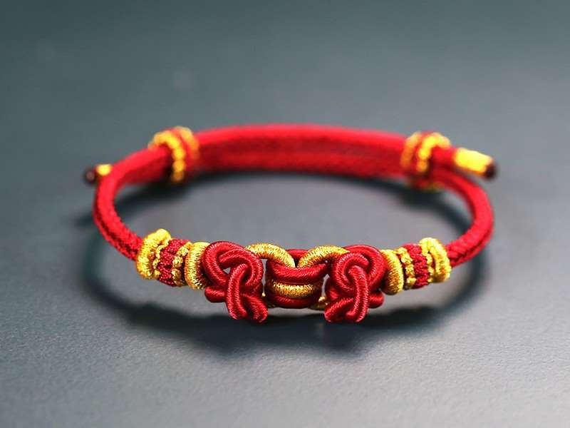 What Does A Red String Bracelet Mean? - Magic Crystals
