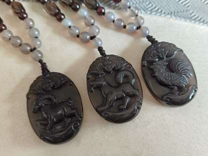 Picture of Ice Obsidian Necklace to Relieve Stress, Keep Heallthy in 2026